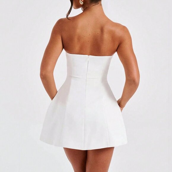 White Sexy Women's Solid Tube Short Dress - Picture 2 of 4